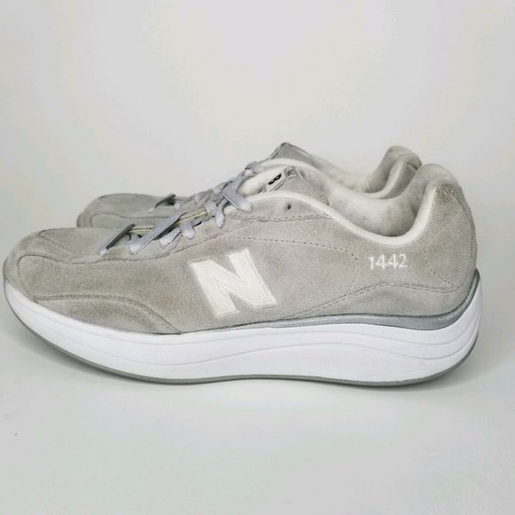 new balance rock and tone